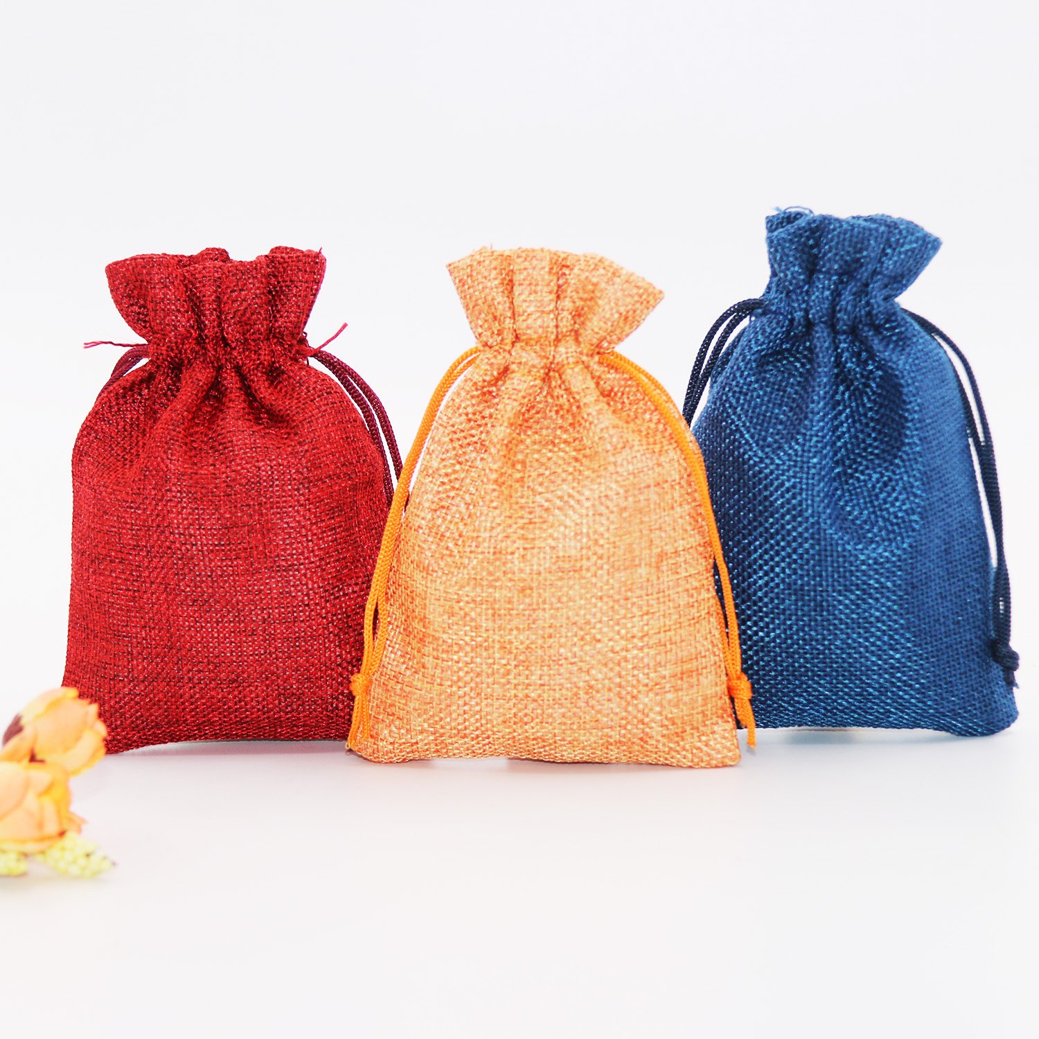 SumDirect Small Burlap Gift Bags 20 Pcs Mixed Color Jewelry Pouches with Drawstring Reusable Linen Gift Bags for Wedding, Party, Valentine, Christmas 3.7x5.5 inch - Image 4
